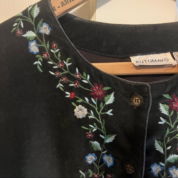 Vintage Putumayo Embroidered Velvet Jacket Sz S - Picture 4 of 5